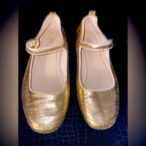 Zara gold girl shoes worn once size 35